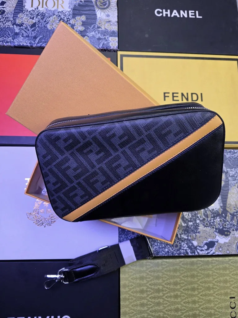 Pochettes Fandi Noir Jaune